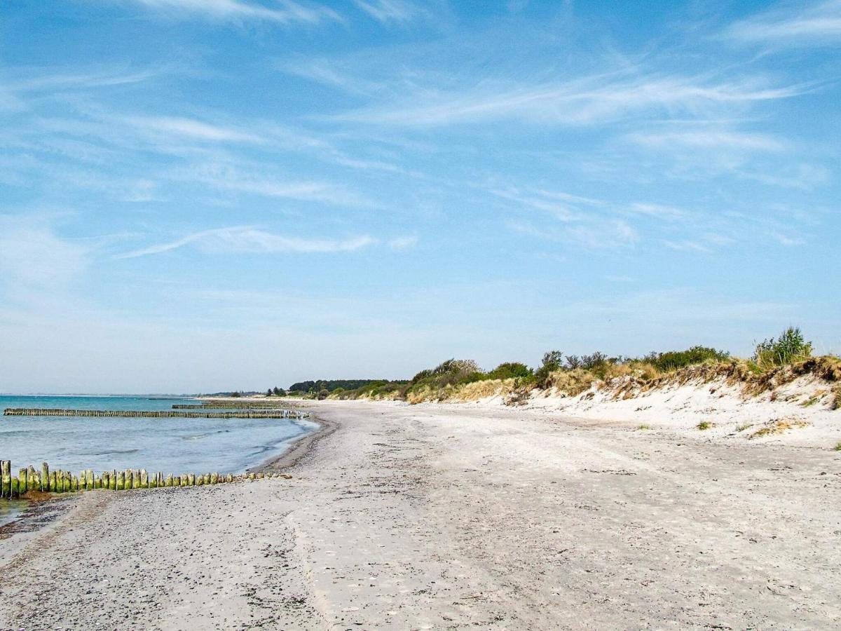 4 Person Holiday Home In Borre Esterno foto